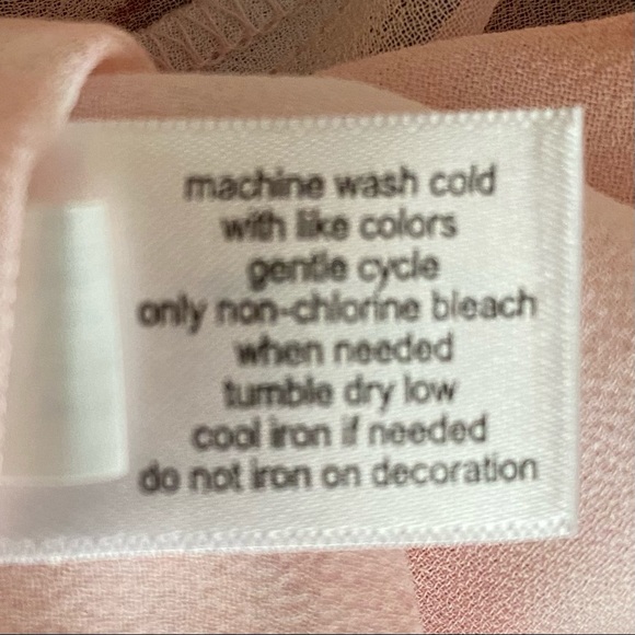 Lane Bryant, Pink/ White, Sheer V-neck, 22-24 - Picture 8 of 9